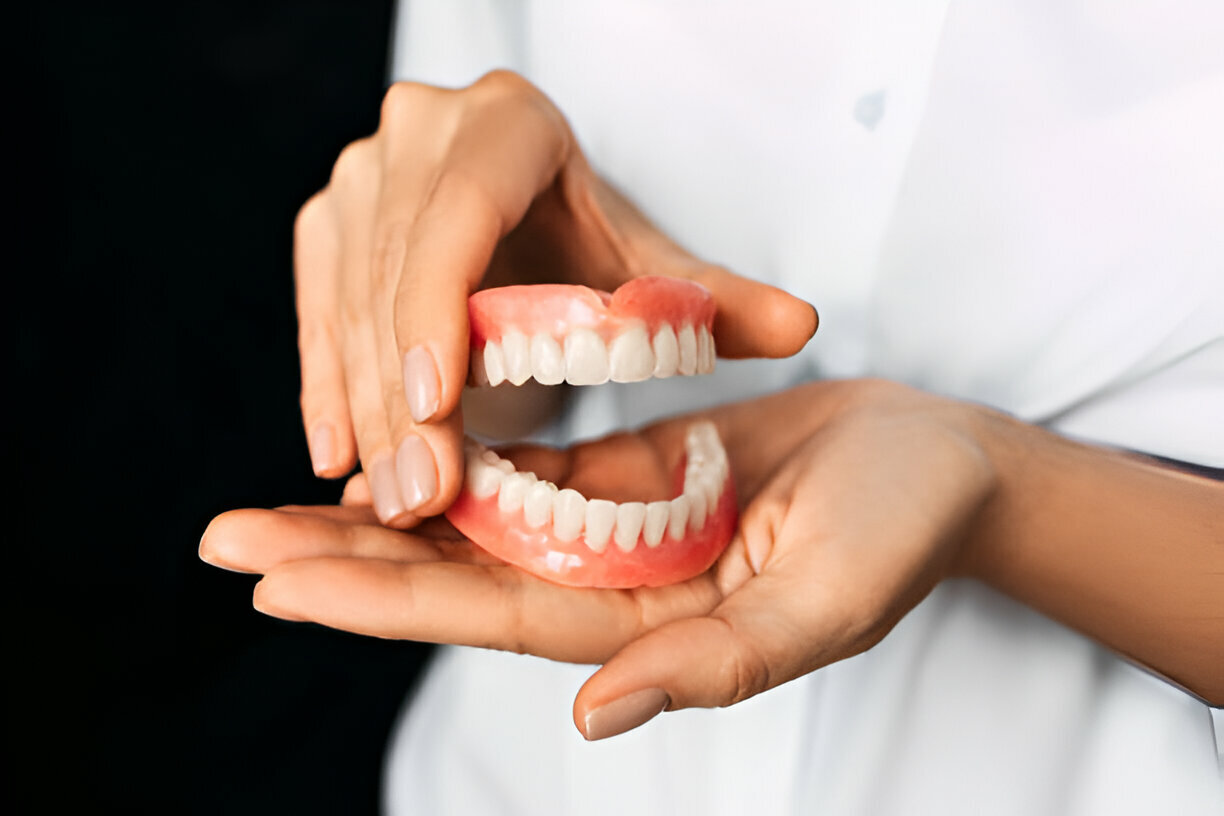 Complete Vs. Partial Dentures: Which Option Suits You Best?